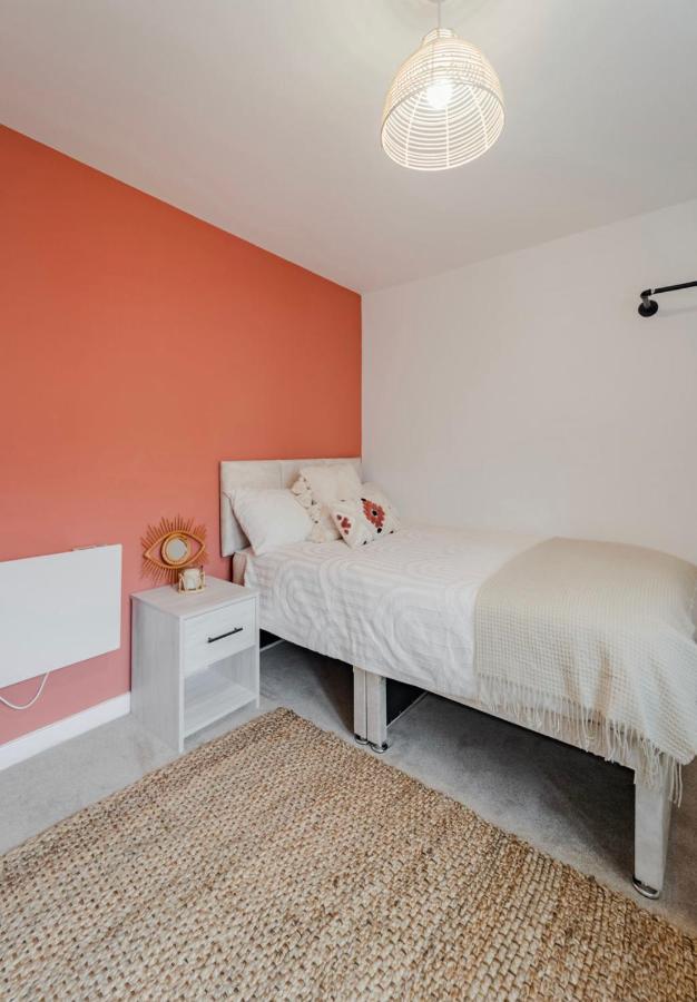 Charlotte St Serviced Studio Flats Rugby Exterior photo
